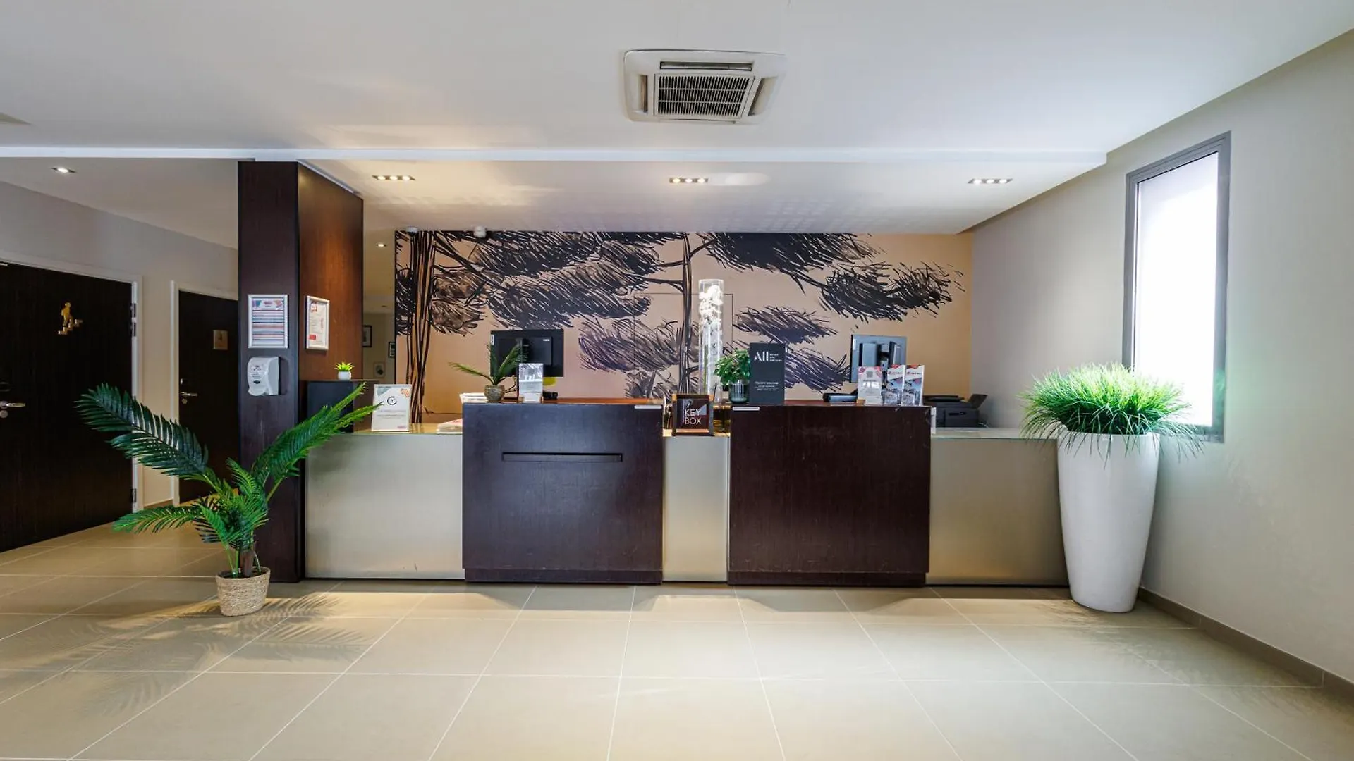 Hotel apartamentowy Adagio Nice Centre