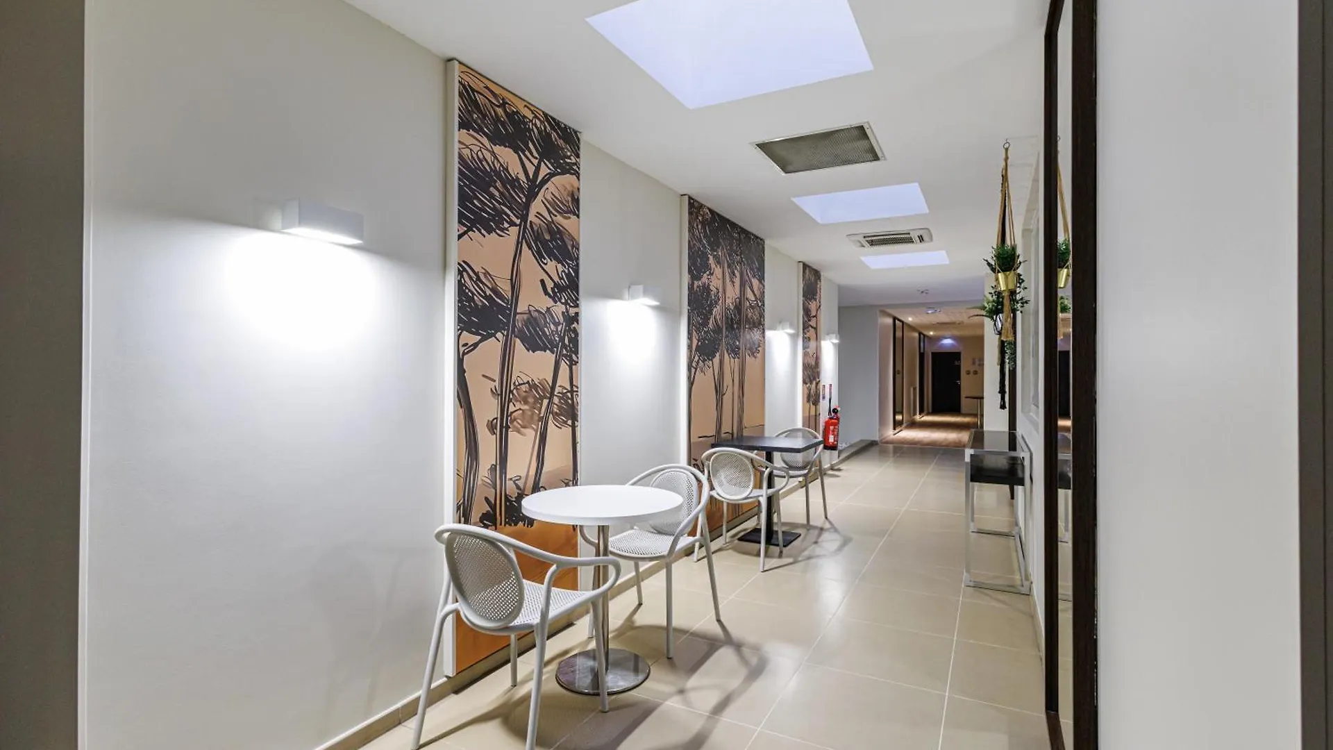 Hotel apartamentowy Adagio Nice Centre