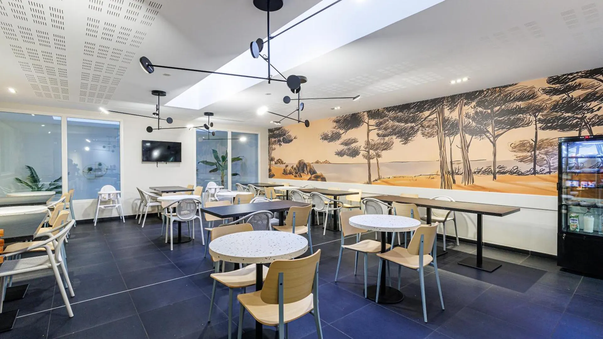 Adagio Nice Centre Апарт-отель