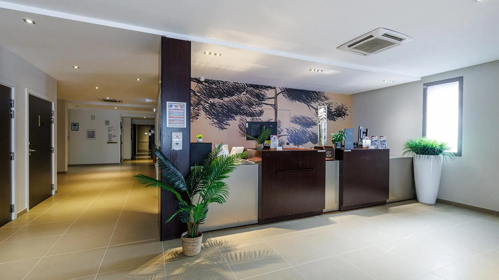 Adagio Nice Centre Франция