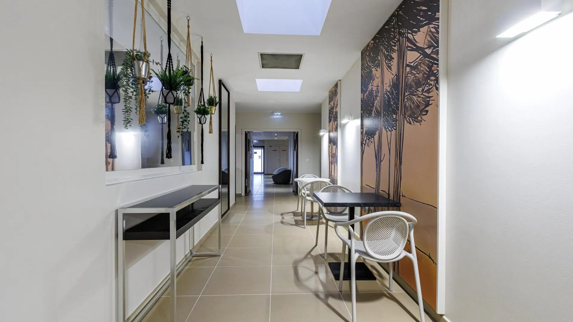 *** Апарт-отель Adagio Nice Centre Франция
